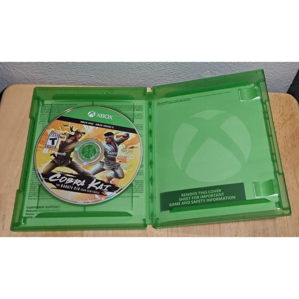 Cobra Kai Karate Kid Saga - Microsoft Xbox One